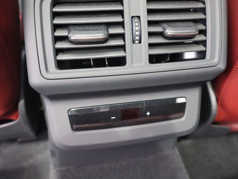 Used 2025 Audi SQ5 Premium Plus AWD/4WD image 21