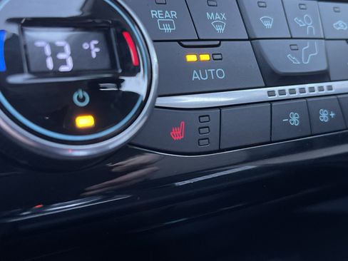 Used 2021 Ford Escape Titanium w/ Titanium Elite Package image 34