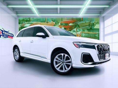 Used 2025 Audi Q7 3.0T Premium Plus AWD/4WD image 1