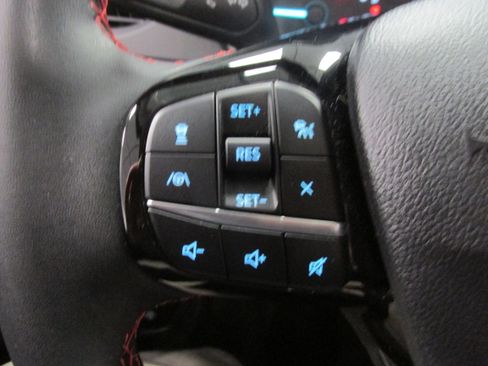 Used 2022 Ford Escape SEL w/ SEL Stealth AWD Package image 33