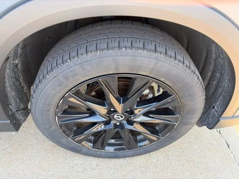 Used 2025 MAZDA CX-5 Carbon Edition AWD/4WD image 24