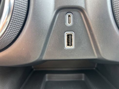 Used 2023 Chevrolet Blazer LT w/ Convenience Package image 15