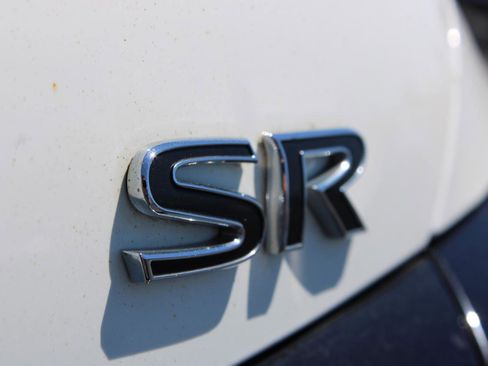 Used 2020 Nissan Altima 2.5 SR FWD image 7