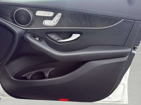 Used 2016 Mercedes-Benz GLC 300 4MATIC image 9