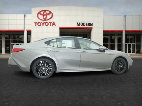 New 2026 Toyota Camry SE image 24