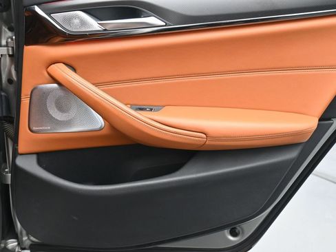 Used 2022 BMW M5 w/ Competition Package image 24