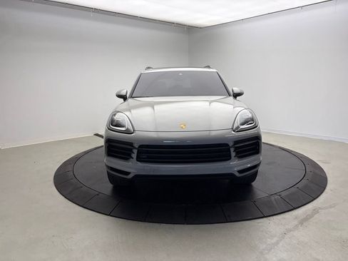 Certified 2023 Porsche Cayenne Platinum Edition AWD/4WD image 10