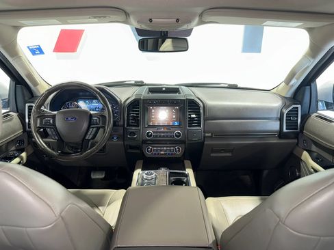 Used 2018 Ford Expedition Max Limited AWD/4WD image 16