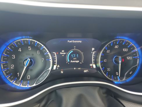 New 2026 Chrysler Pacifica Select image 11