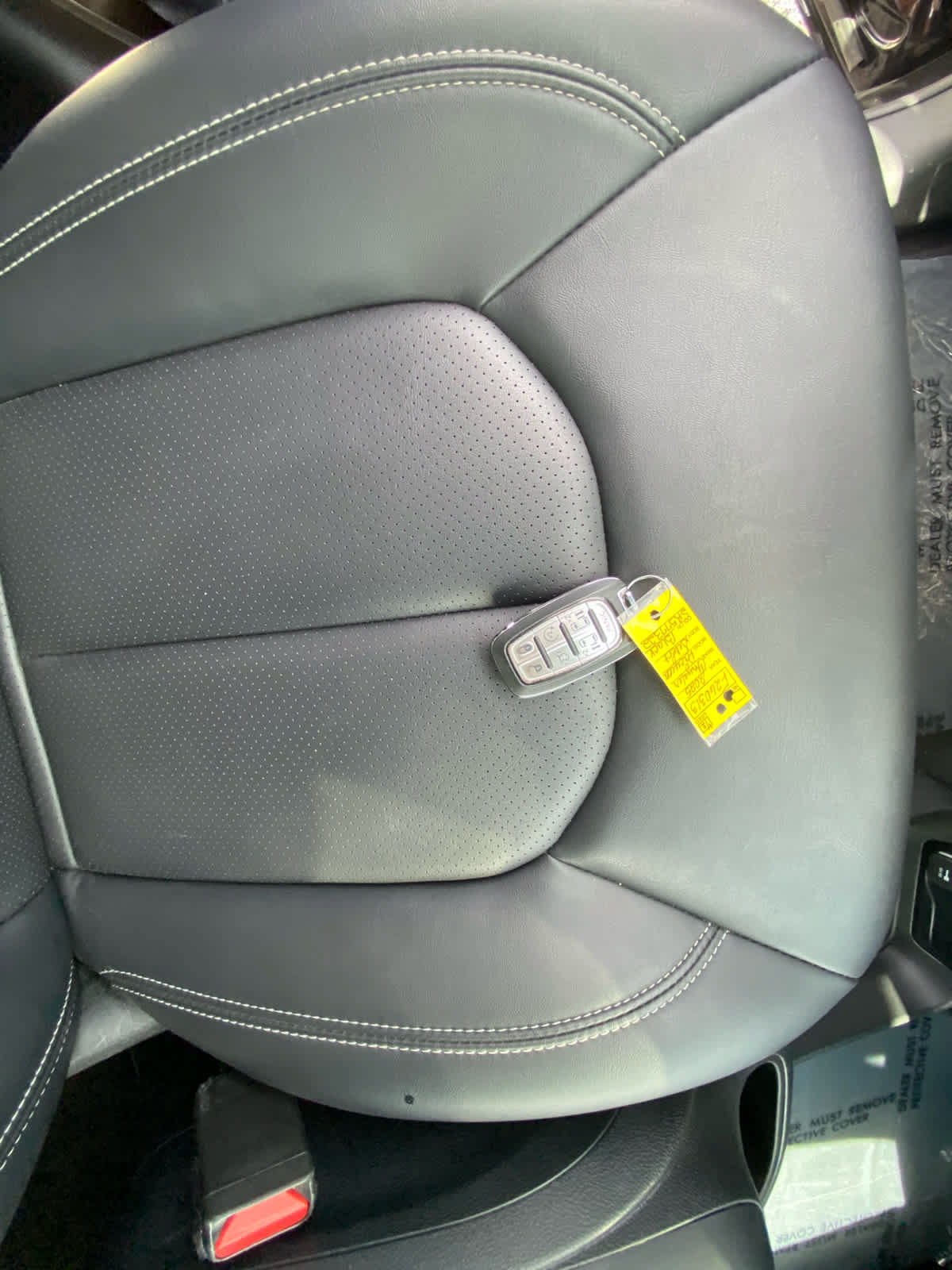 Used 2025 Chrysler Pacifica Select FWD image 37