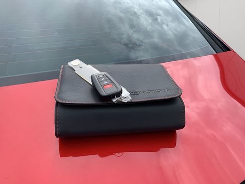 Used 2024 Toyota Camry XSE image 33