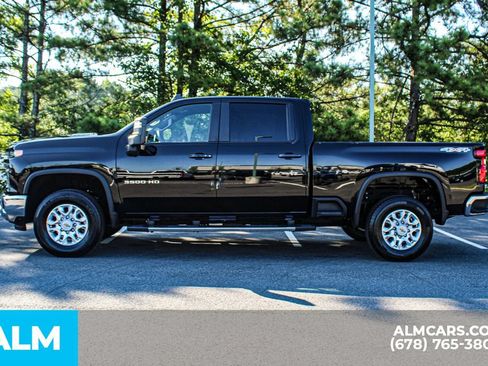 Used 2025 Chevrolet Silverado 3500 LT w/ Safety Package AWD/4WD image 6