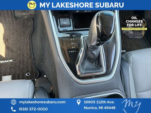 Used 2022 Subaru Outback Limited AWD/4WD image 15