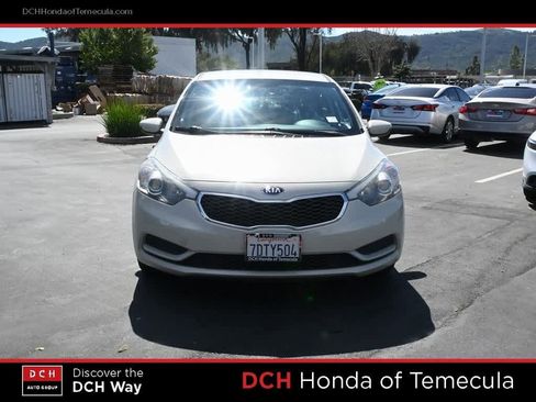 Used 2014 Kia Forte LX image 2