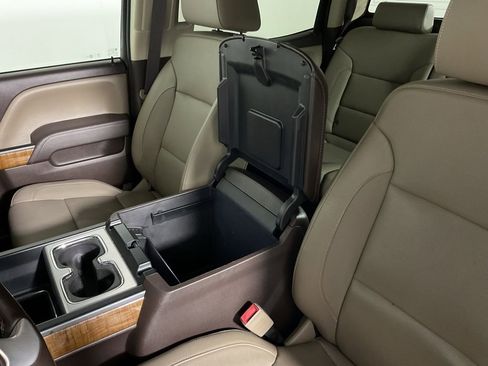 Used 2018 GMC Sierra 1500 SLT AWD/4WD image 30