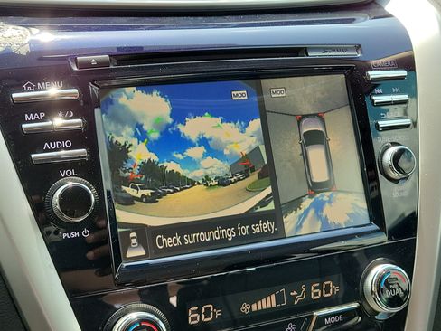 Used 2018 Nissan Murano Platinum w/ Cargo Package FWD image 28