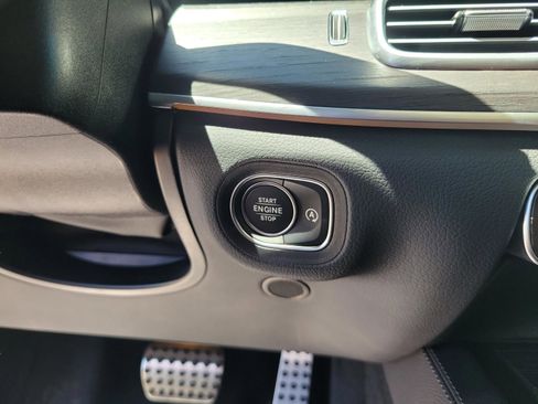 Certified 2026 Mercedes-Benz GLS 450 4MATIC image 20