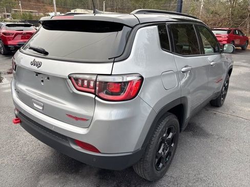 Used 2023 Jeep Compass Trailhawk image 3