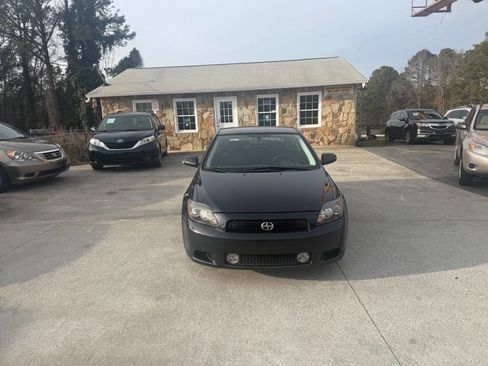 Used 2010 Scion tC image 2