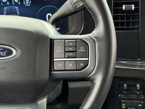 Used 2024 Ford F250 Lariat w/ Black Appearance Package image 16