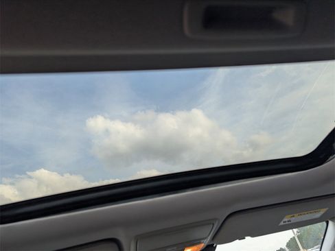 Used 2020 Honda CR-V EX-L image 26