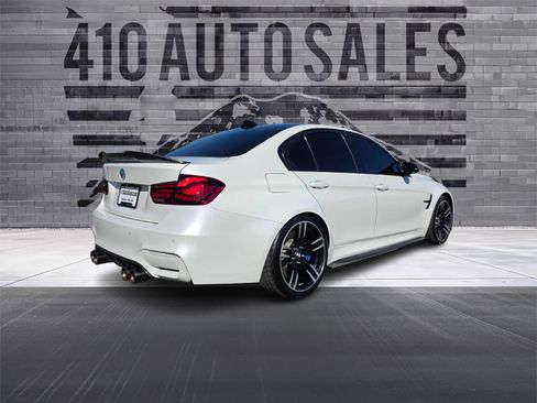 Used 2017 BMW M3 RWD image 3