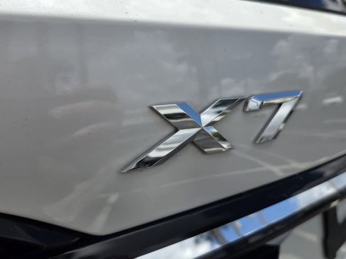 Certified 2023 BMW X7 xDrive40i w/ Premium Package AWD/4WD image 15