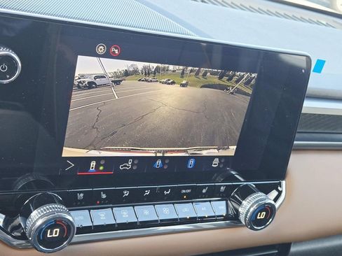 New 2026 GMC Canyon AT4 w/ Technology Plus Package AWD/4WD image 27