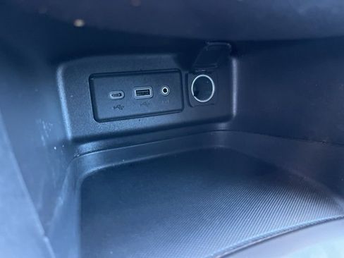 Used 2020 Chevrolet Equinox LT image 26