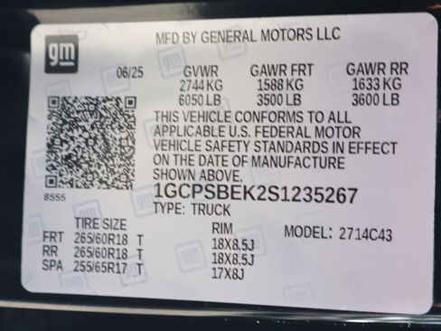 Used 2025 Chevrolet Colorado W/T w/ WT Custom Package RWD image 51