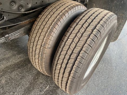 Used 2012 Ford F350 XL w/ PWR Equipment Group image 33