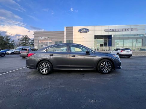 Used 2019 Subaru Legacy 2.5i Premium AWD/4WD image 8