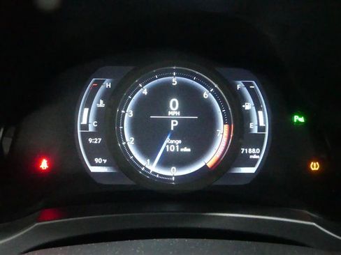 Used 2020 Lexus IS 300 F Sport w/ F Sport Package AWD/4WD image 32