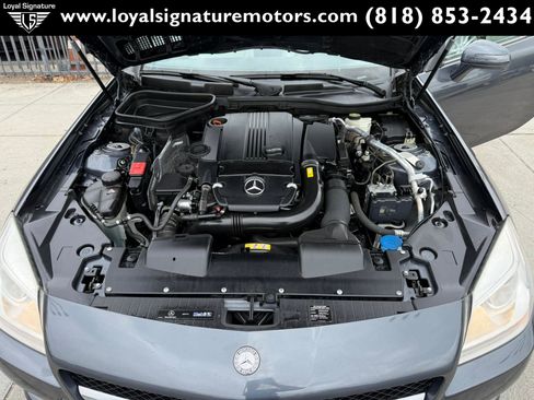 Used 2012 Mercedes-Benz SLK 250 image 32