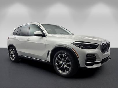 Used 2021 BMW X5 xDrive40i w/ Premium Package 3