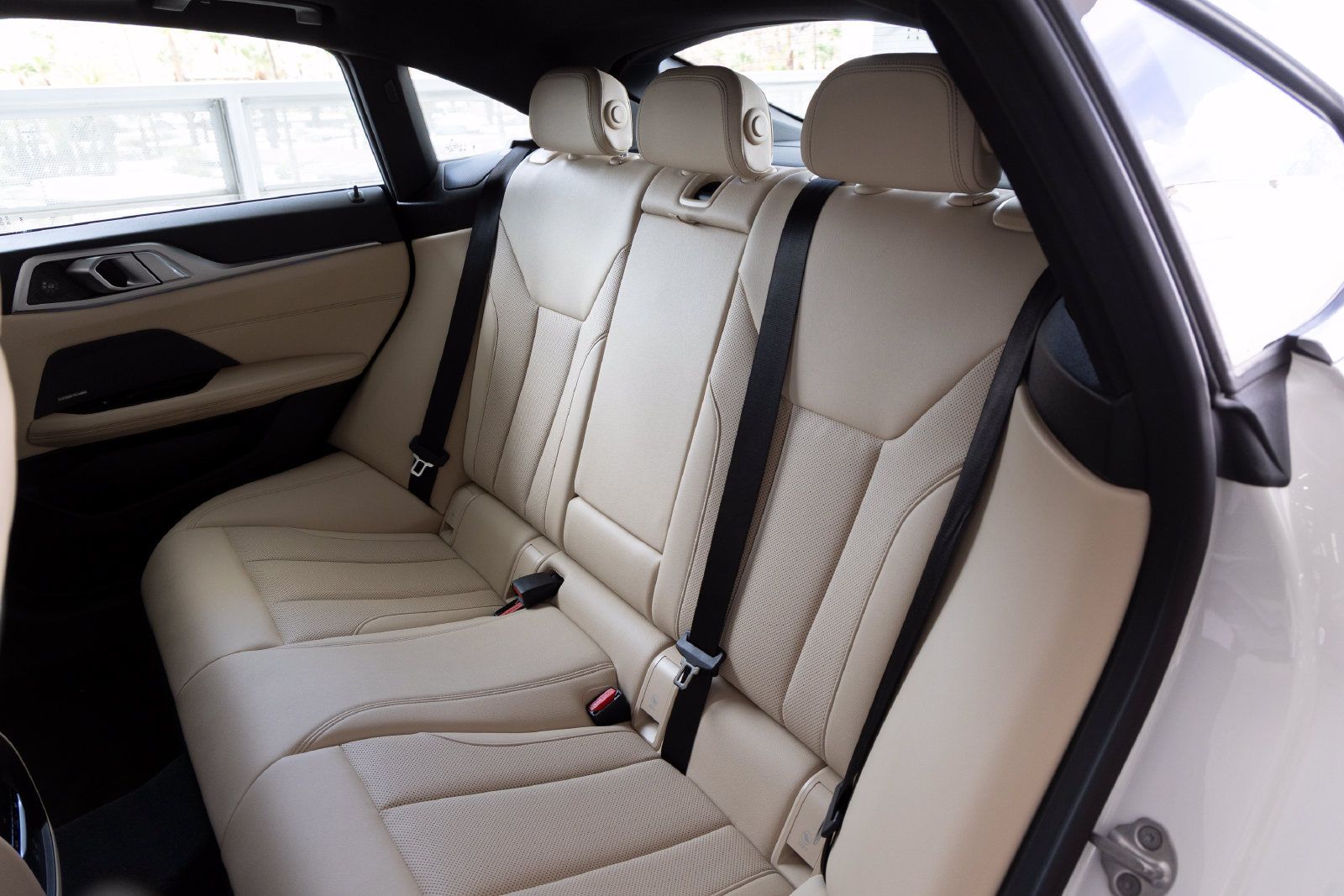 Used 2023 BMW i4 eDrive40 w/ Premium Package RWD image 21