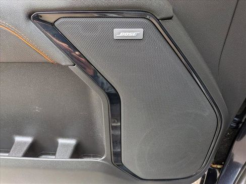 Used 2022 GMC Sierra 1500 AT4 image 16