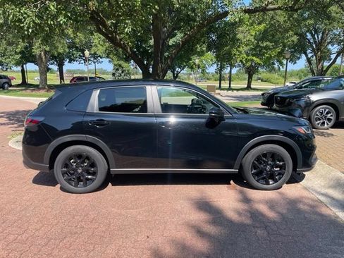 Used 2024 Honda HR-V Sport image 5
