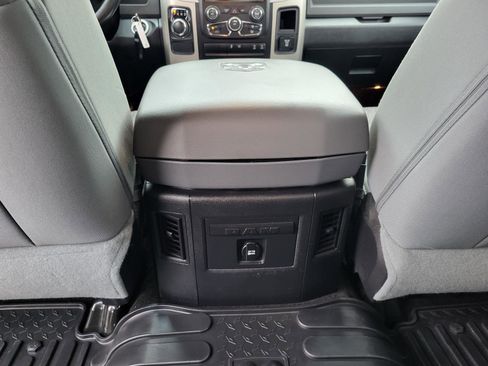 Used 2015 RAM 1500 Lone Star image 14