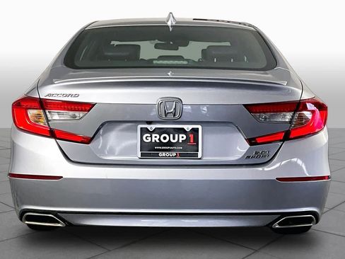Used 2020 Honda Accord Sport image 5