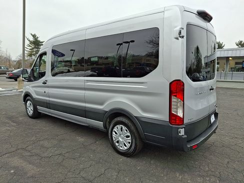 Used 2022 Ford Transit 350 XLT image 4