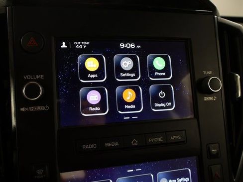 Certified 2025 Subaru Forester image 21