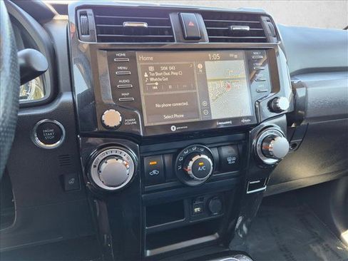 Used 2023 Toyota 4Runner TRD Off-Road Premium AWD/4WD image 15