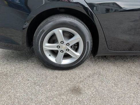 Used 2019 Chevrolet Malibu LS FWD image 11