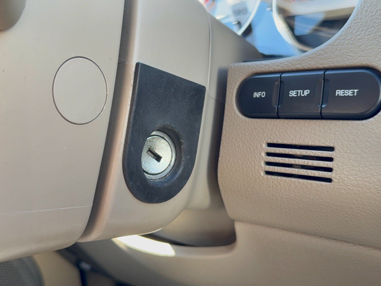 Used 2008 Ford F150 King Ranch RWD image 20