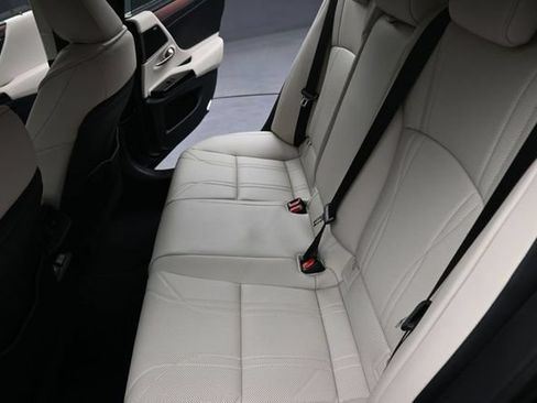 Used 2025 Lexus ES 350 Ultra Luxury FWD image 16
