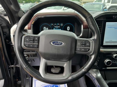 Used 2022 Ford F150 Lariat w/ Equipment Group 502A High AWD/4WD image 21