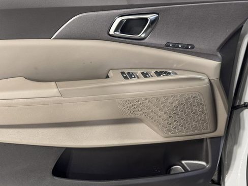 New 2026 Kia Carnival EX image 22