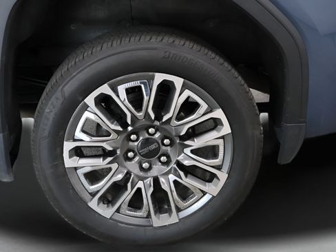 Used 2024 GMC Sierra 1500 Denali Ultimate AWD/4WD image 36