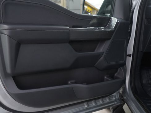 Used 2022 Ford F150 XLT w/ Equipment Group 302A High image 17